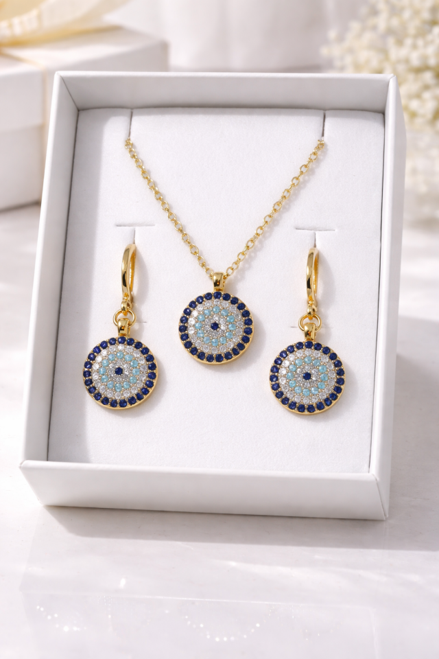 Altın Renk Nazar Detaylı Kolye & Küpe Takım